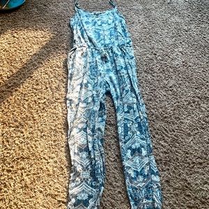 Size S cute summer one piece romper!